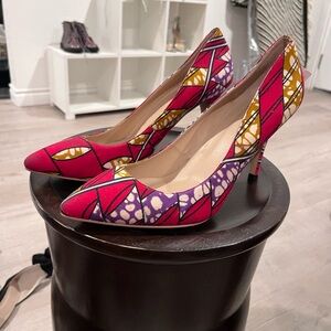 Red Abstract Design High Heels women’s 10.5. Halloween